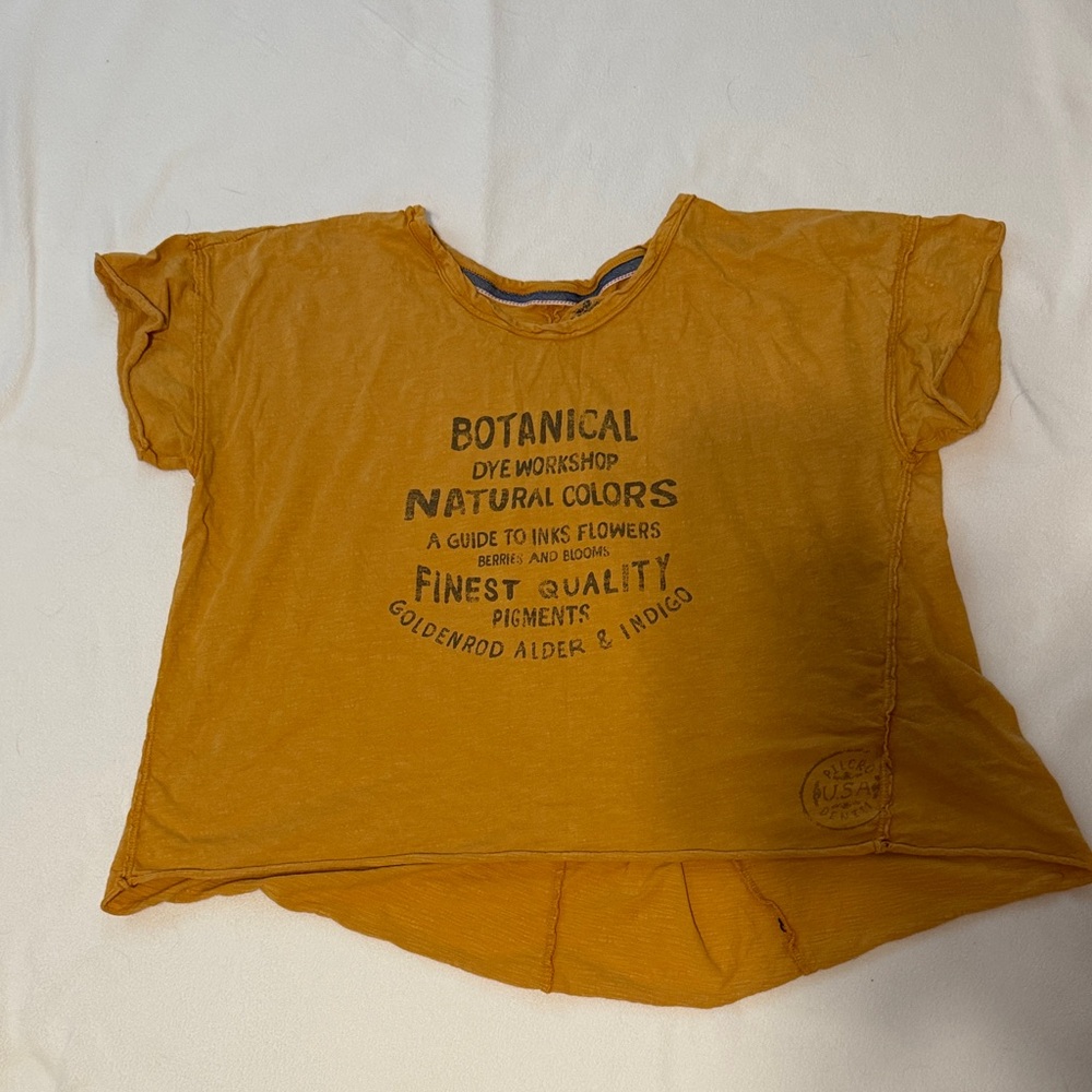 Women’s pilcro hi/low tee Shirt - Mustard